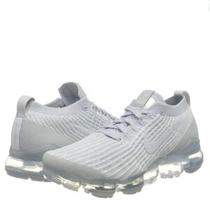 Nike VaporMax Flyknit Pure Platinum Women’s Athletic Running Shoes Size 9.5